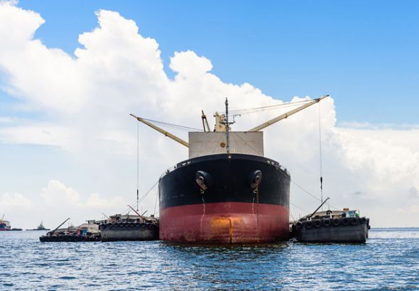 bulk-carrier-cargo-dispute